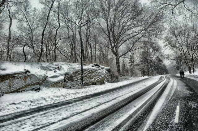 Snowy and Dangerous Driving Conditions Colorado Chain Law