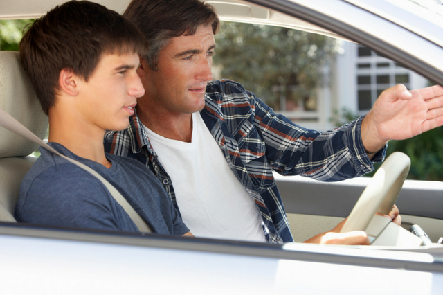 7 Tips for Parents Teaching Their Teen to Drive